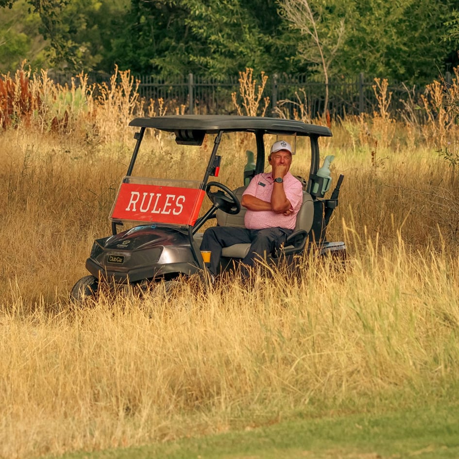 Golf rules enforcer